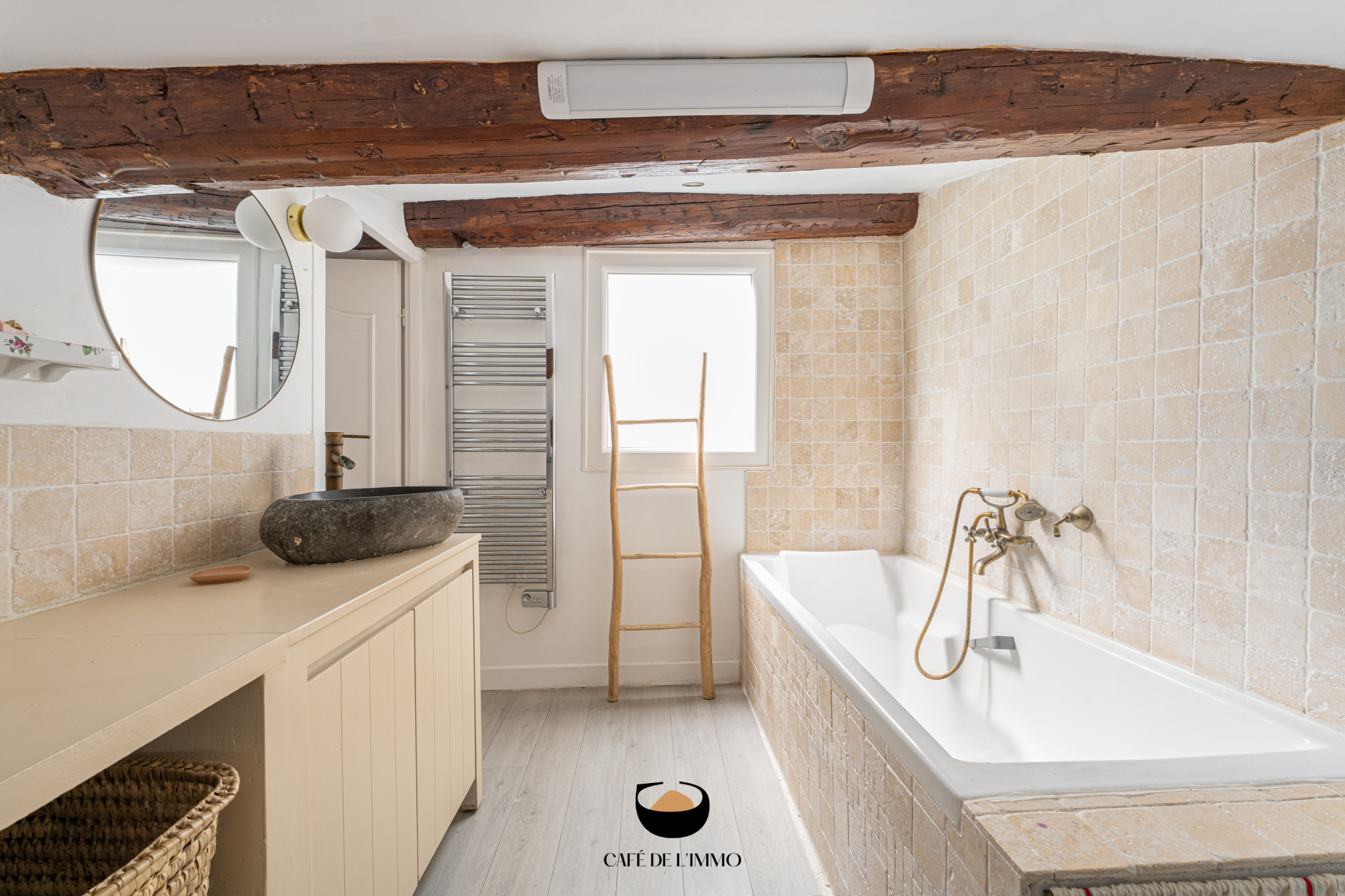 Appartement 4 pièces 111 m² · à Marseille · 111 m² · 335 000 €