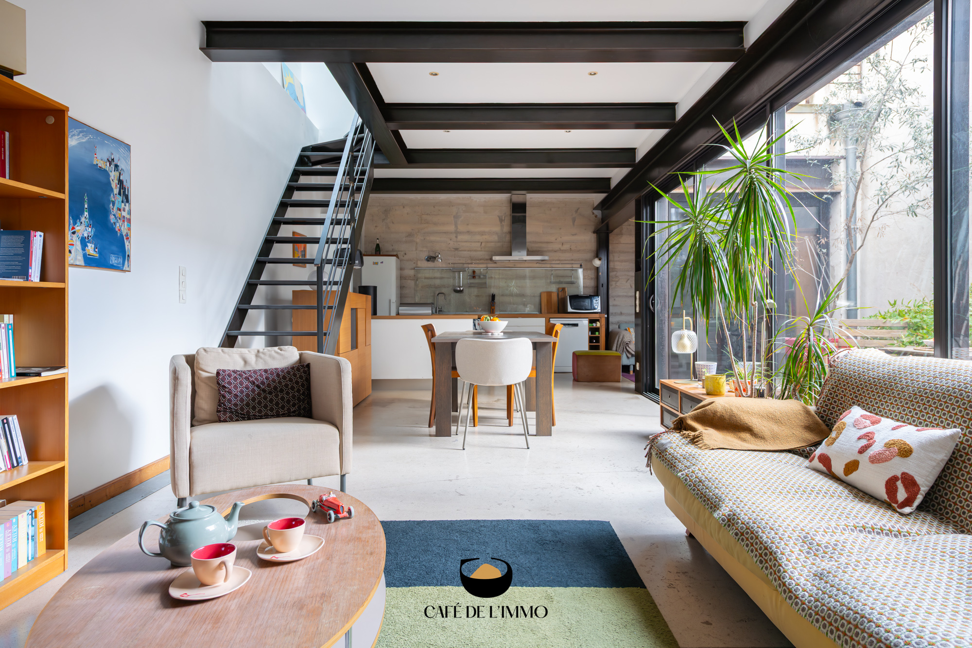 COMME UNE MAISON AU CAMAS