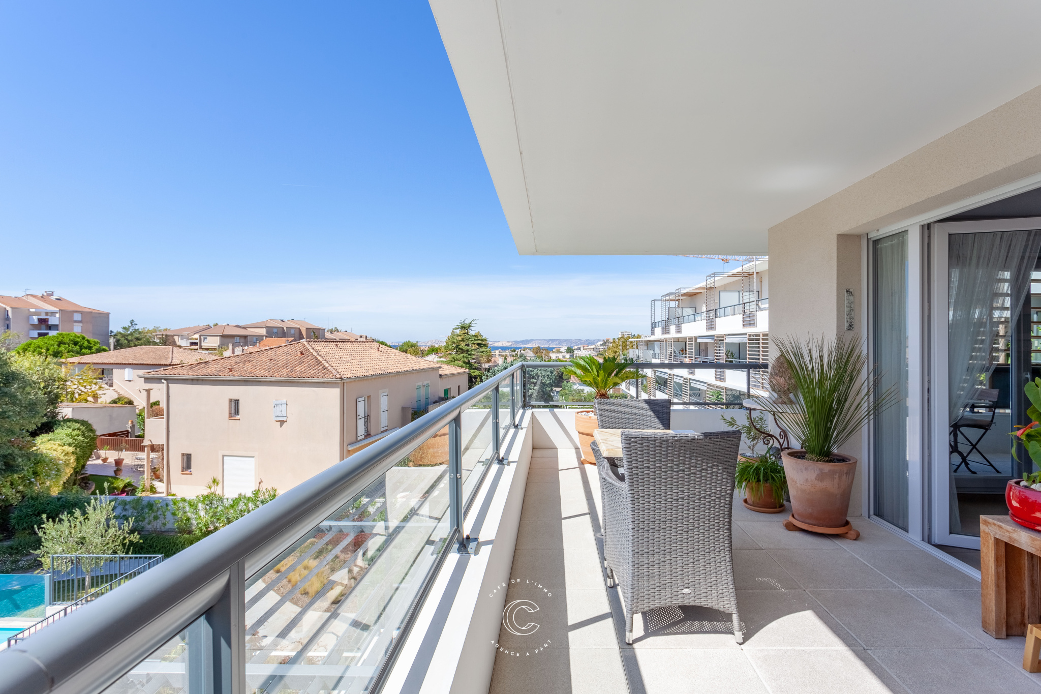 APPARTEMENT D'EXCEPTION - PROCHE DE LA MER