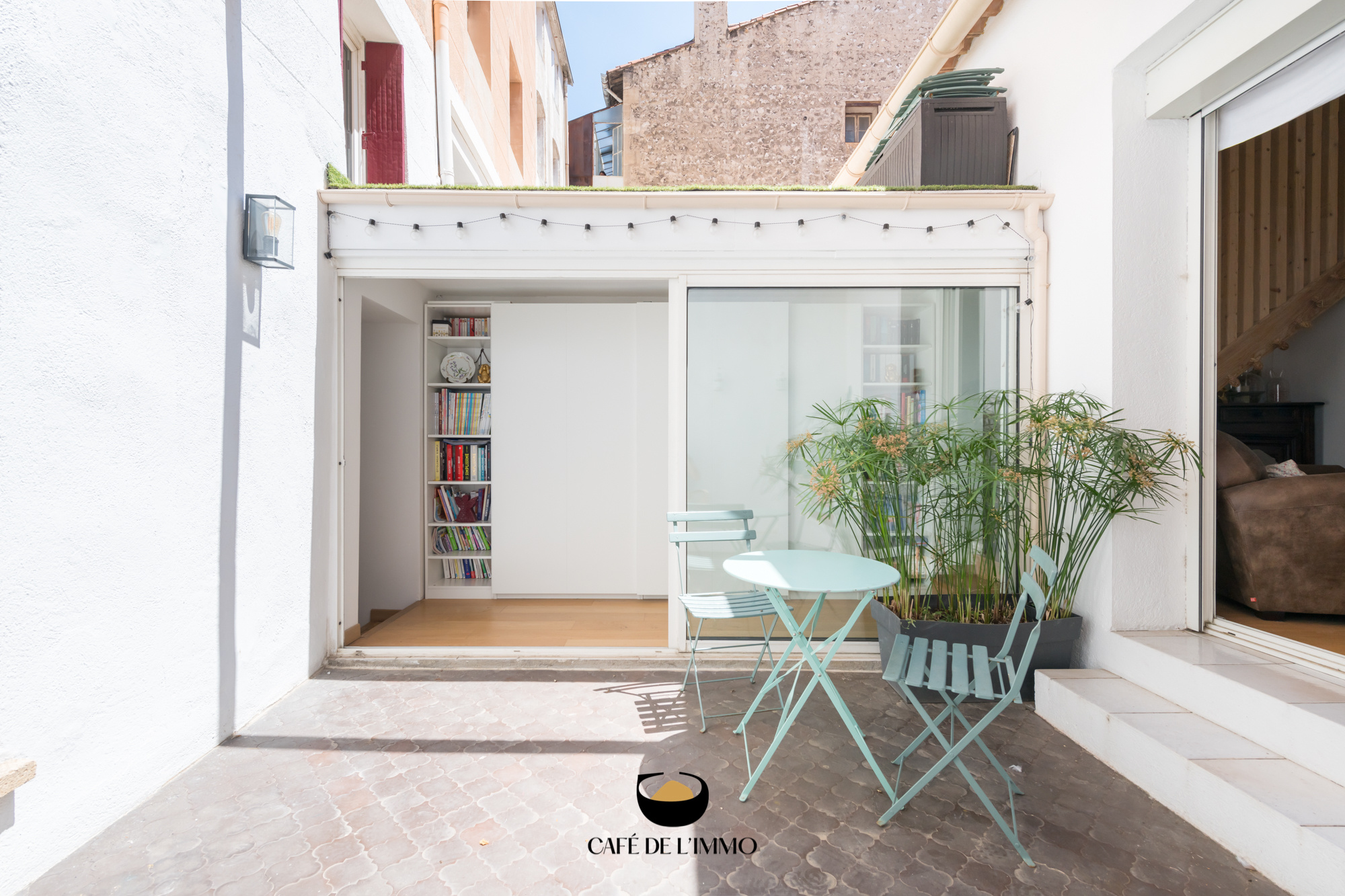 LE PATIO DES ANTIQUAIRES