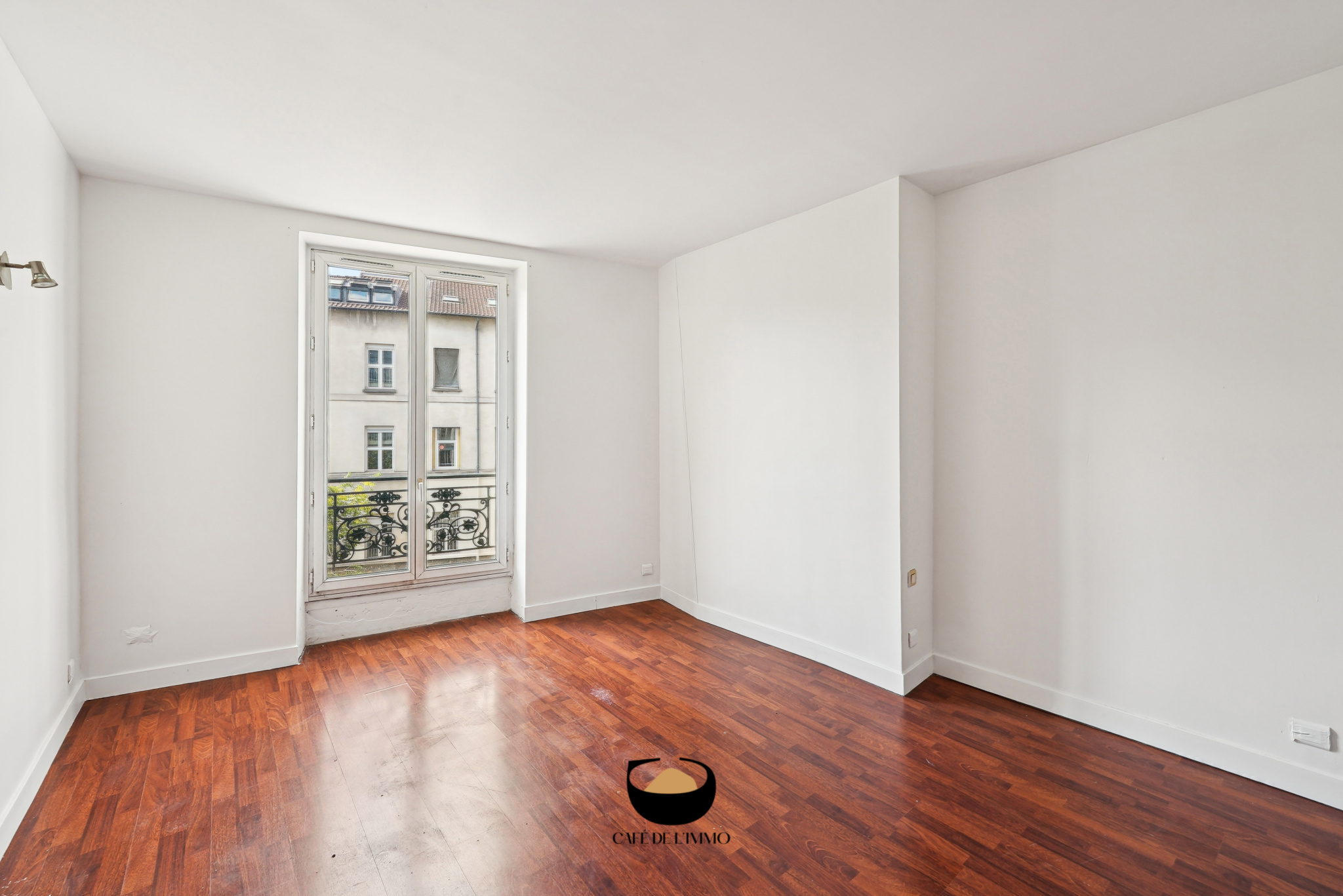 PARIS 11ÈME- GRAND 2 PIÈCES
